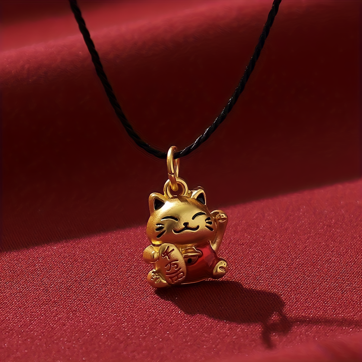 Collar de la Fortuna Maneki-Neko