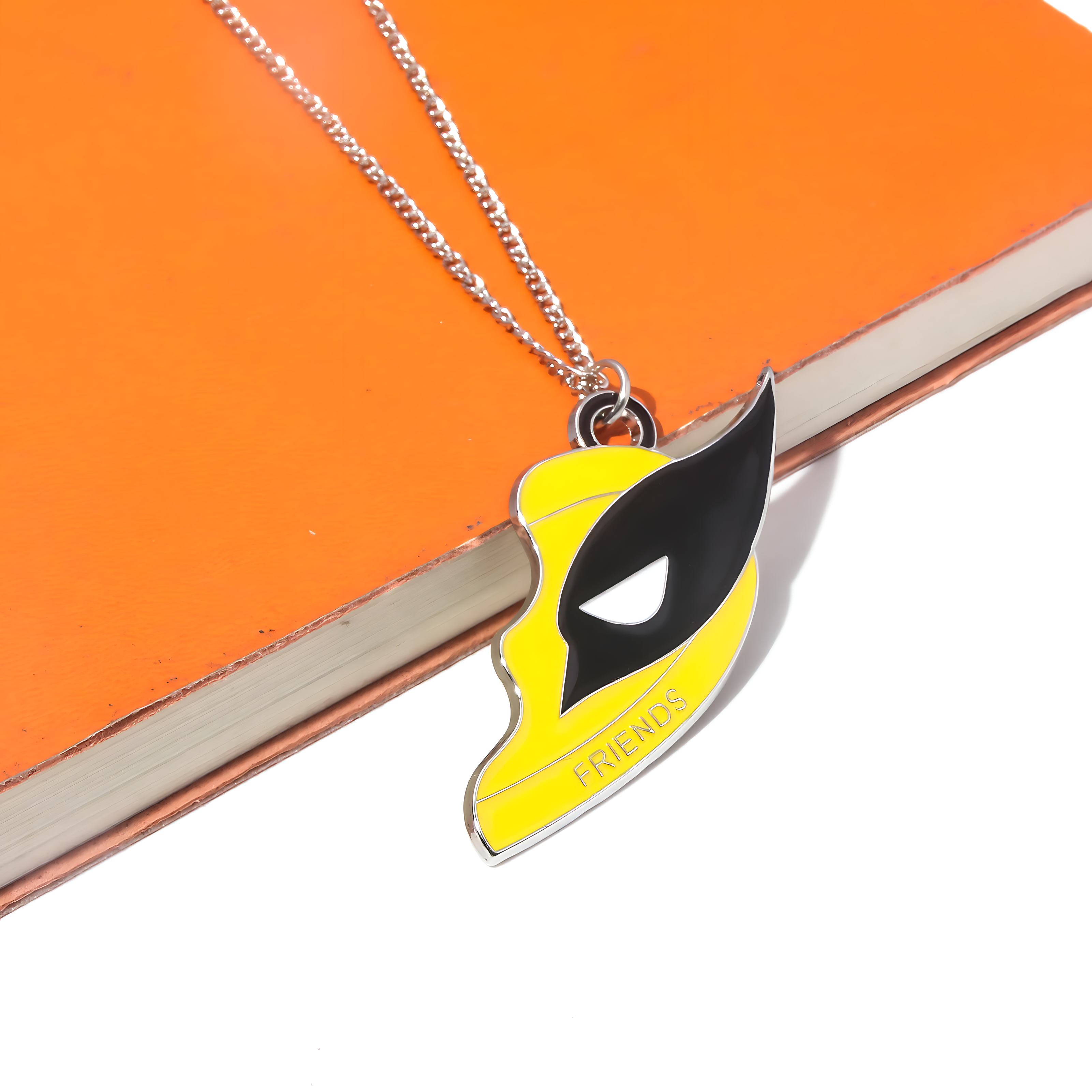 Collares Deadpool x Wolverine