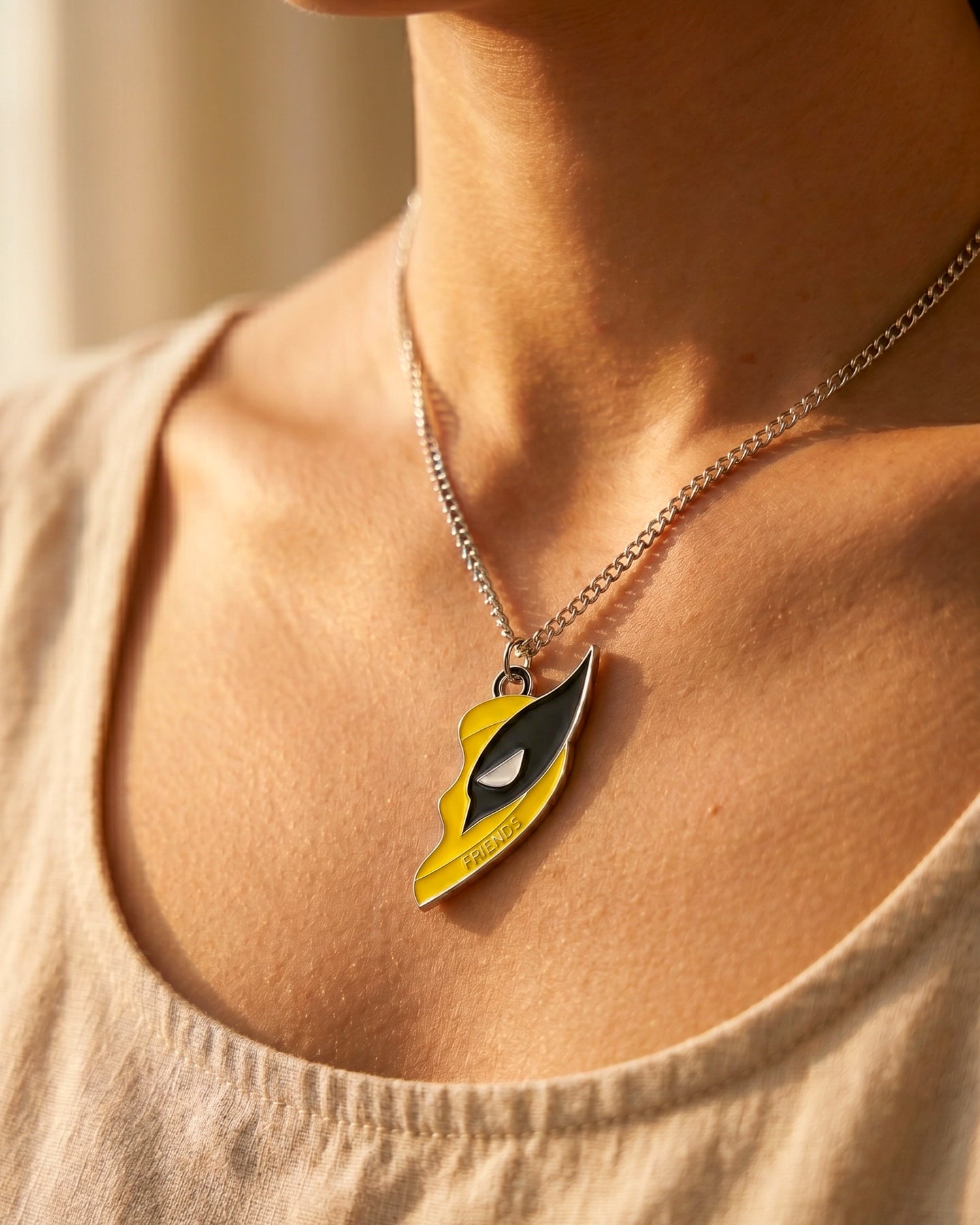 Collares Deadpool x Wolverine - Edición Dúo Antihéroes