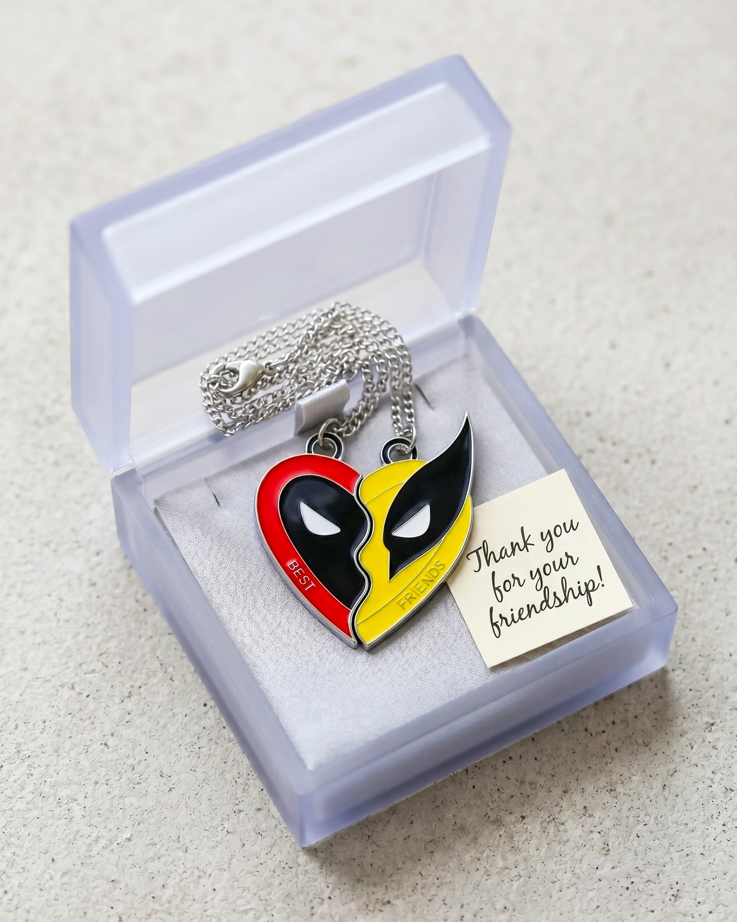 Collares Deadpool x Wolverine - Edición Dúo Antihéroes