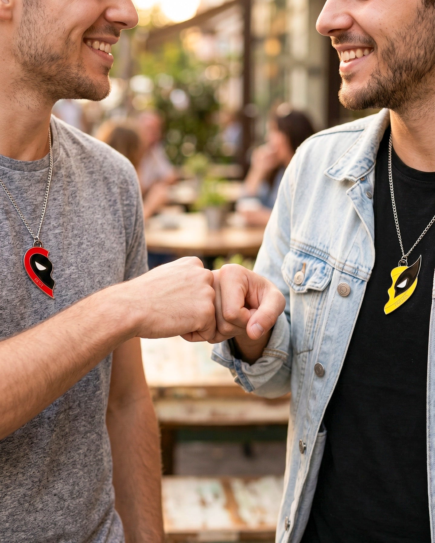Collares Deadpool x Wolverine - Edición Dúo Antihéroes